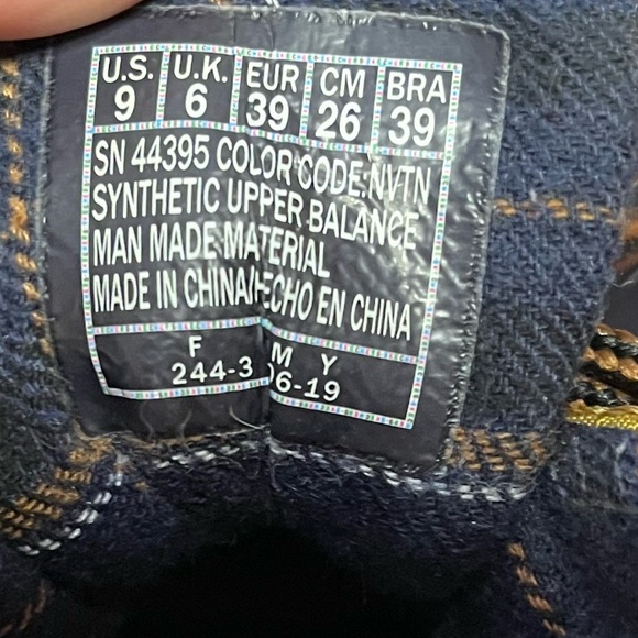 Sketchers Pond Navy Gold Rain Snow Boots Duck Boots Quilted Size 9 - Picture 3 of 8